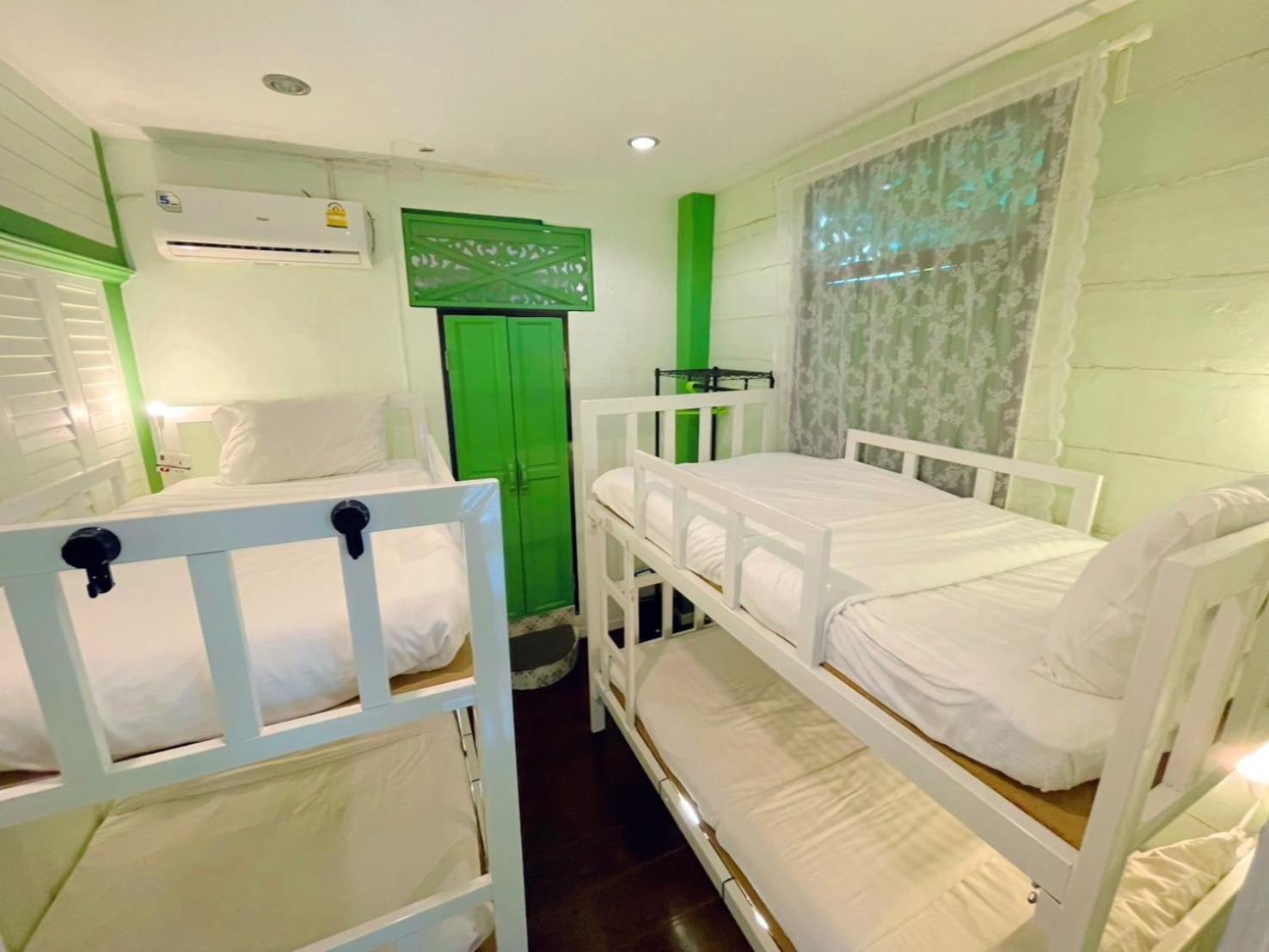 Green Teak House Bangkok Kültér fotó