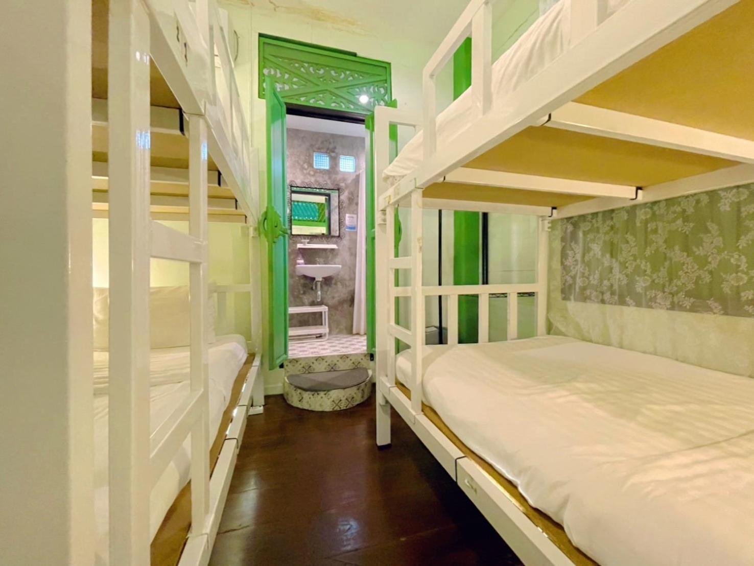 Green Teak House Bangkok Kültér fotó