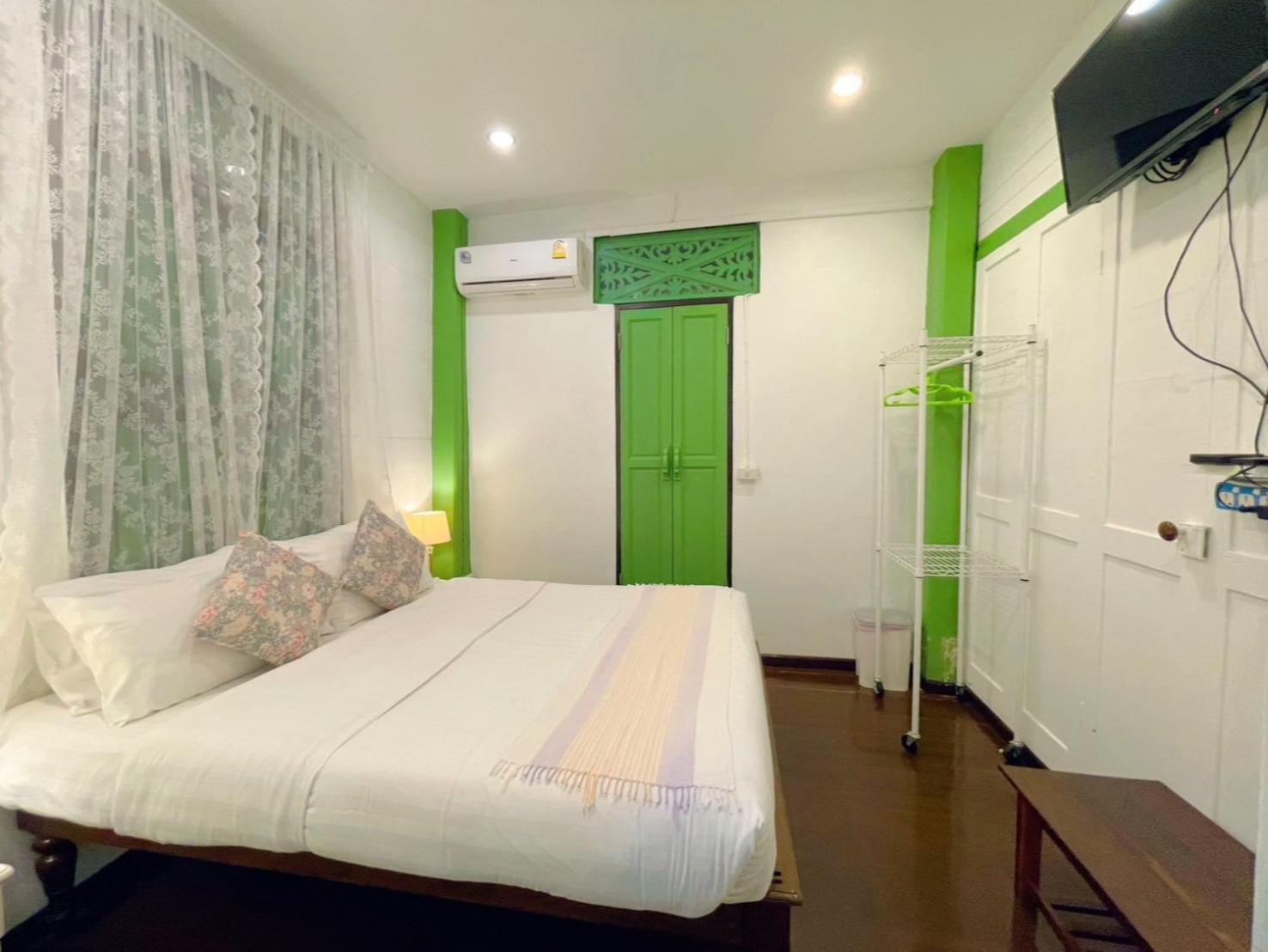 Green Teak House Bangkok Kültér fotó