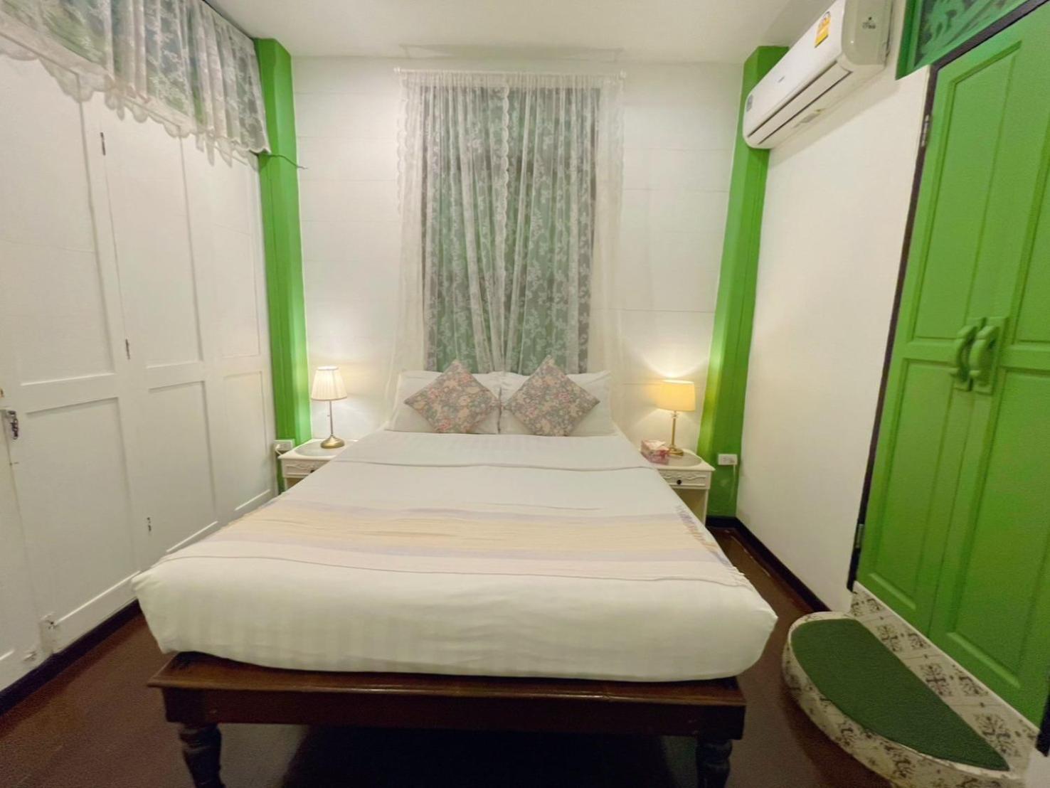 Green Teak House Bangkok Kültér fotó