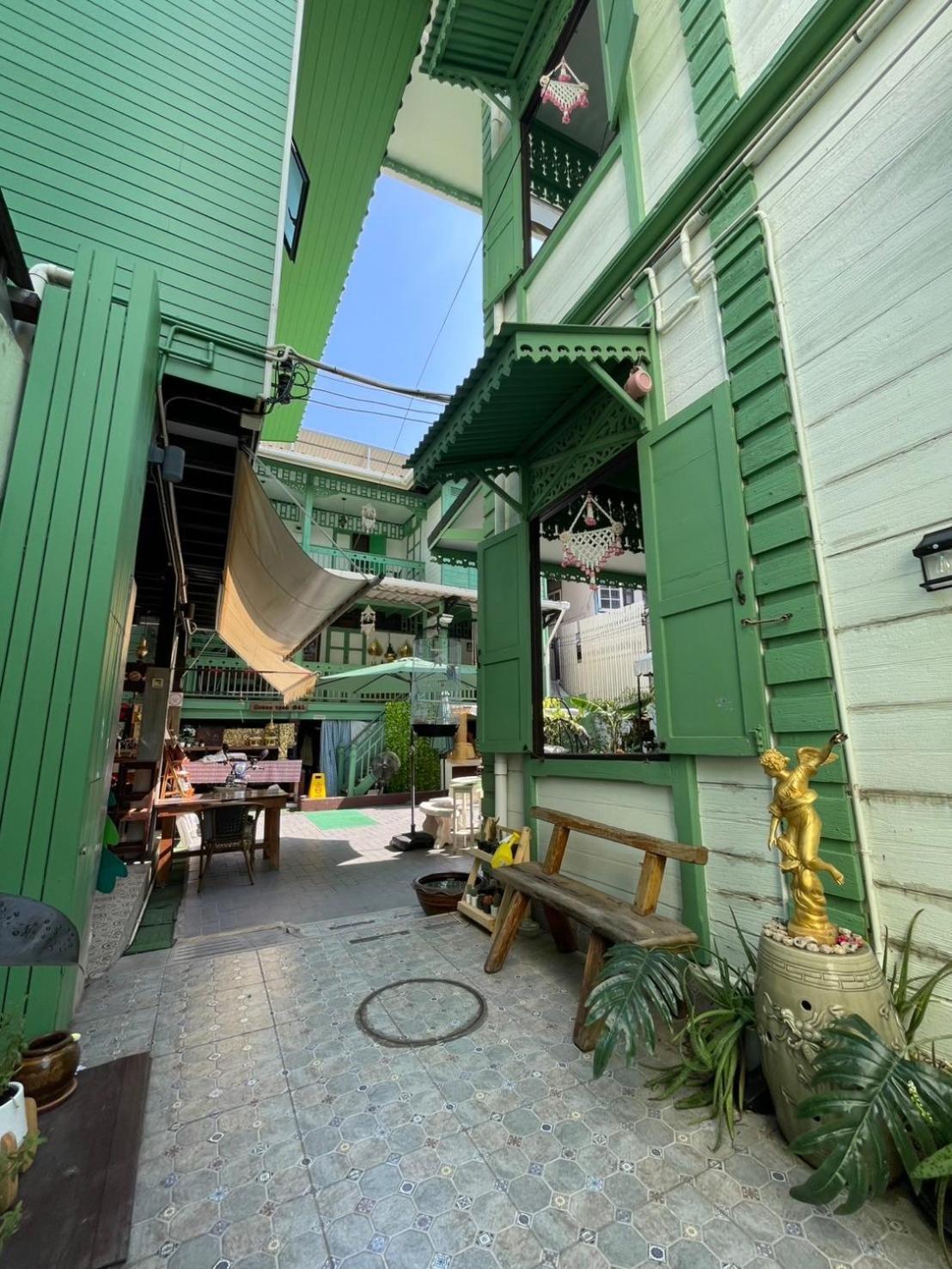 Green Teak House Bangkok Kültér fotó