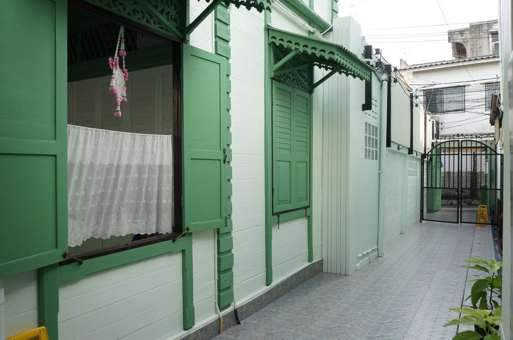 Green Teak House Bangkok Kültér fotó