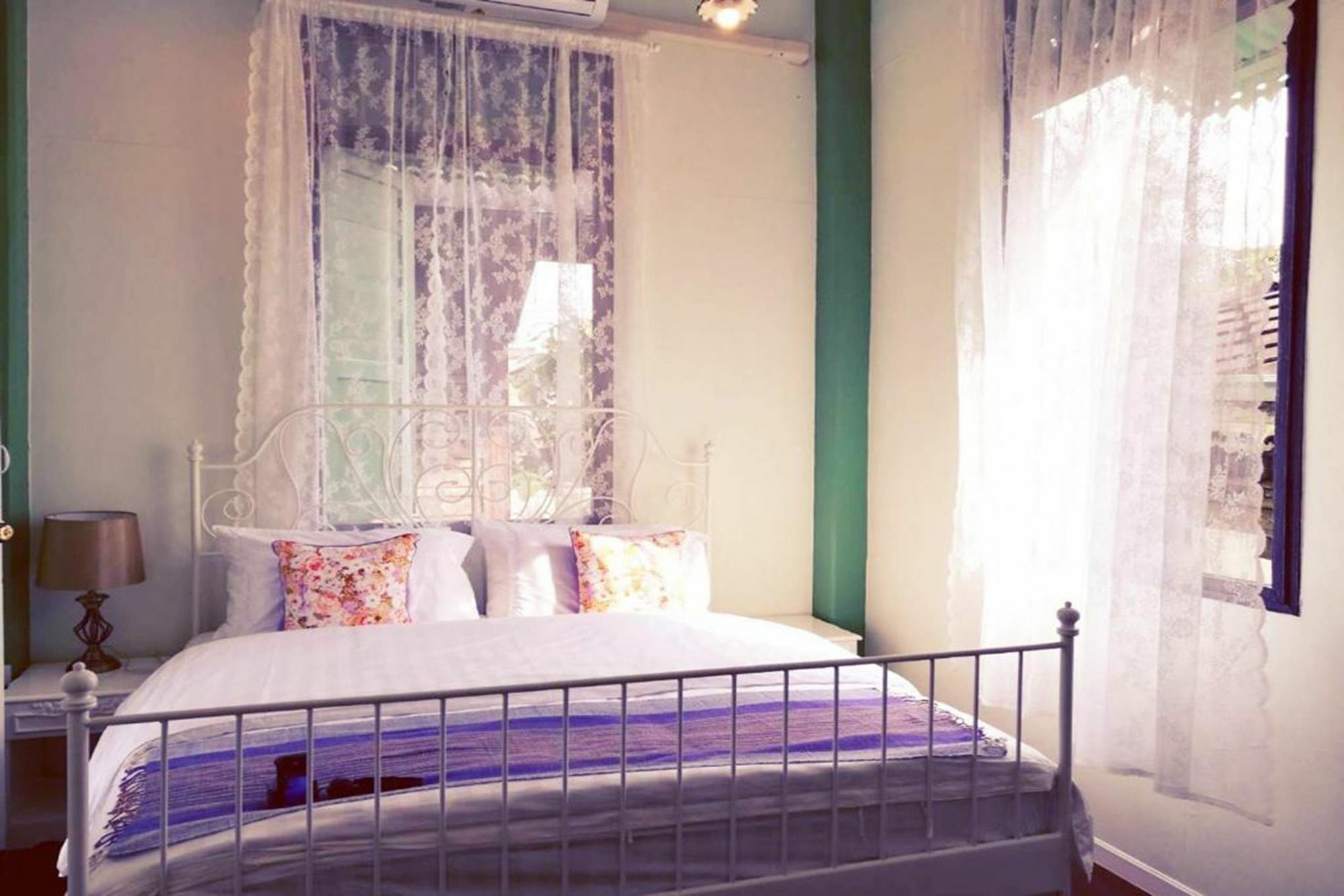 Green Teak House Bangkok Kültér fotó